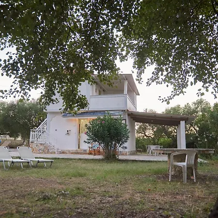 度假居 拉尼娅别墅/扎金索斯德罗西亚度假屋 基普塞利