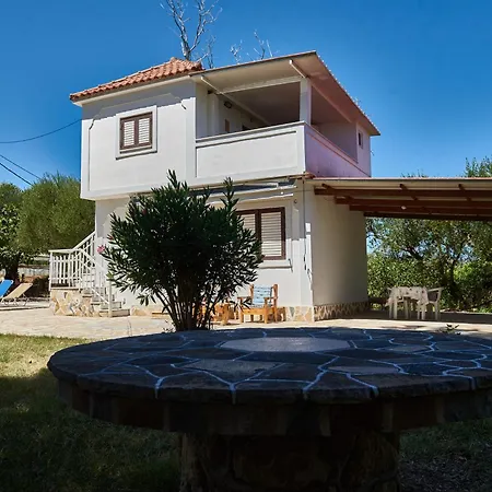 拉尼娅别墅/扎金索斯德罗西亚度假屋 度假居