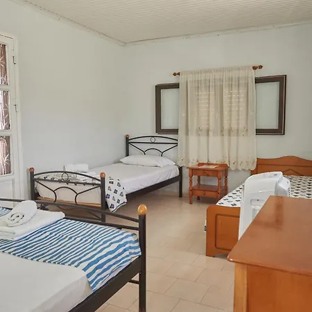 拉尼娅别墅/扎金索斯德罗西亚度假屋 度假居 *