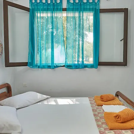 拉尼娅别墅/扎金索斯德罗西亚度假屋 度假居 *