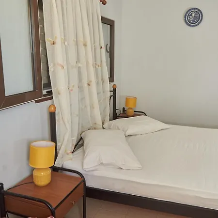 拉尼娅别墅/扎金索斯德罗西亚度假屋 度假居