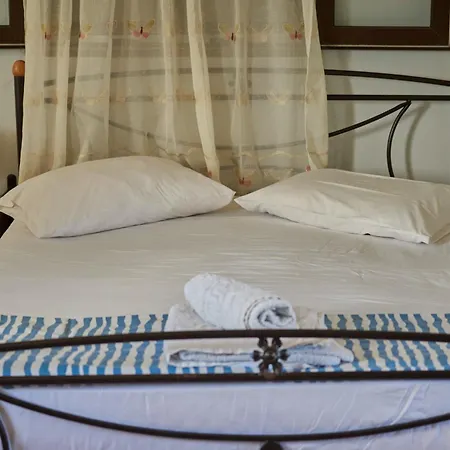 Rania / Zante Drosia Casa de Férias Kypseli