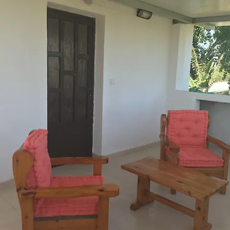 拉尼娅别墅/扎金索斯德罗西亚度假屋 度假居 *