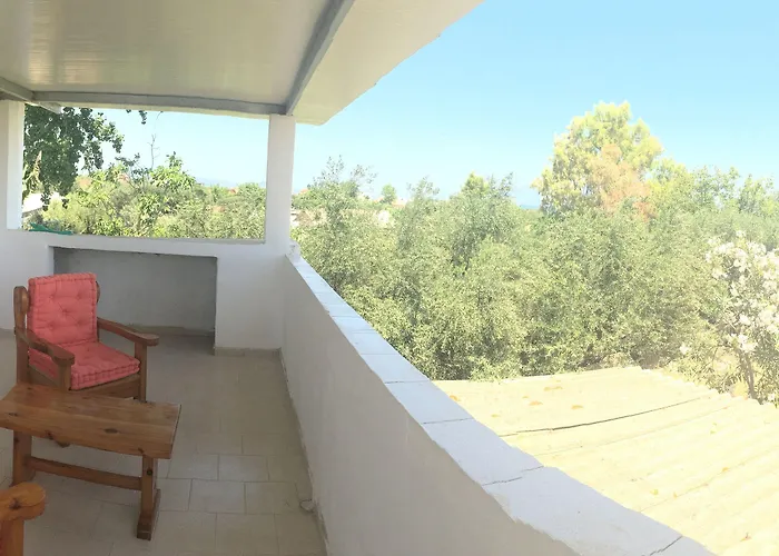 Rania / Zante Drosia *